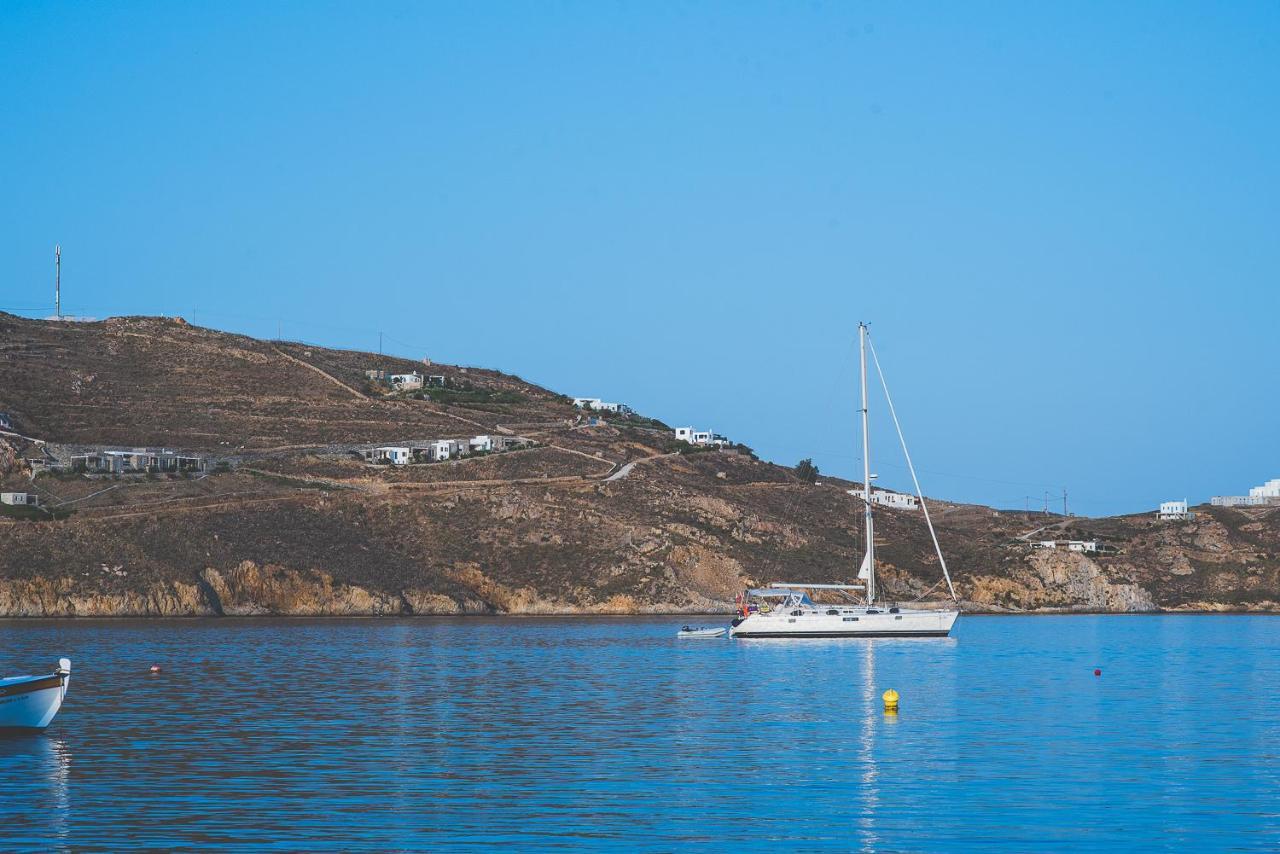 Chill & Co. Serifos Livadi  ภายนอก รูปภาพ